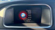 Volvo V40 D2 [122] R DESIGN Edition 5dr Diesel Hatchback